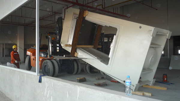 揚州依利安達壓合機設(shè)備安裝 揚州依利安達壓合機設(shè)備安裝